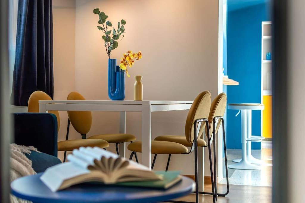 Ferienwohnung Mimosa- Loft Elegante Con Terrazza Nel Centro Di Siena Exterior foto